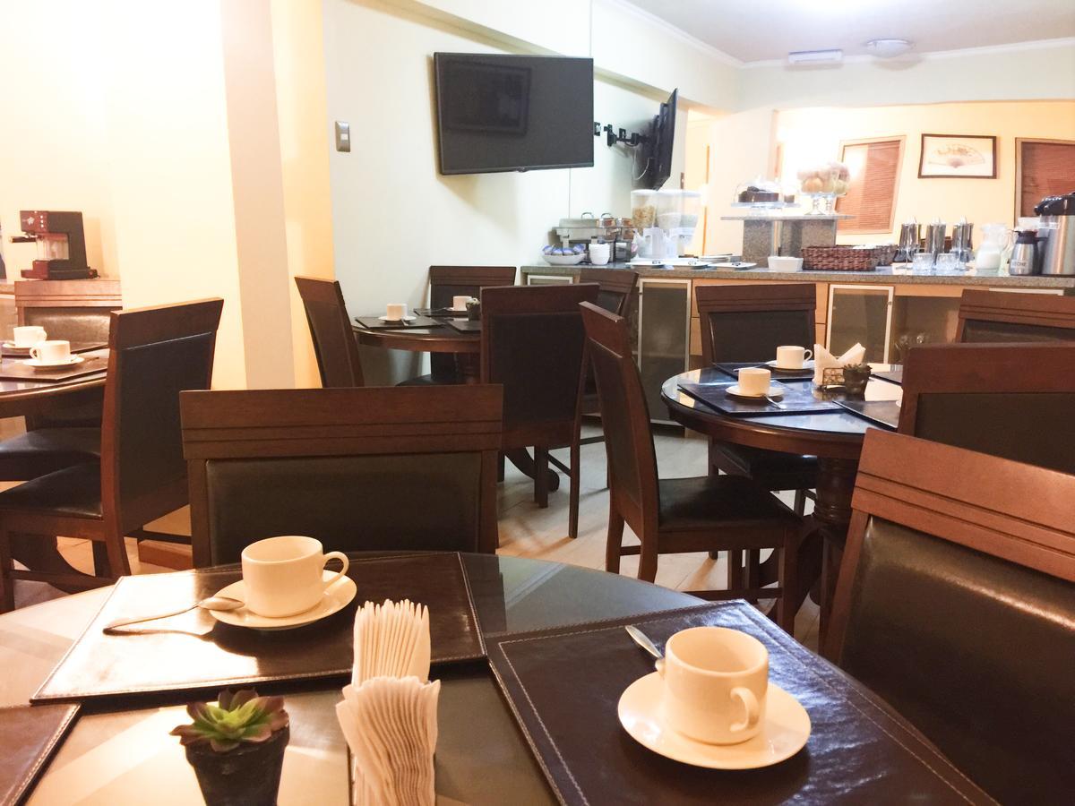 אנטופגסטה Hotel Victoria מראה חיצוני תמונה